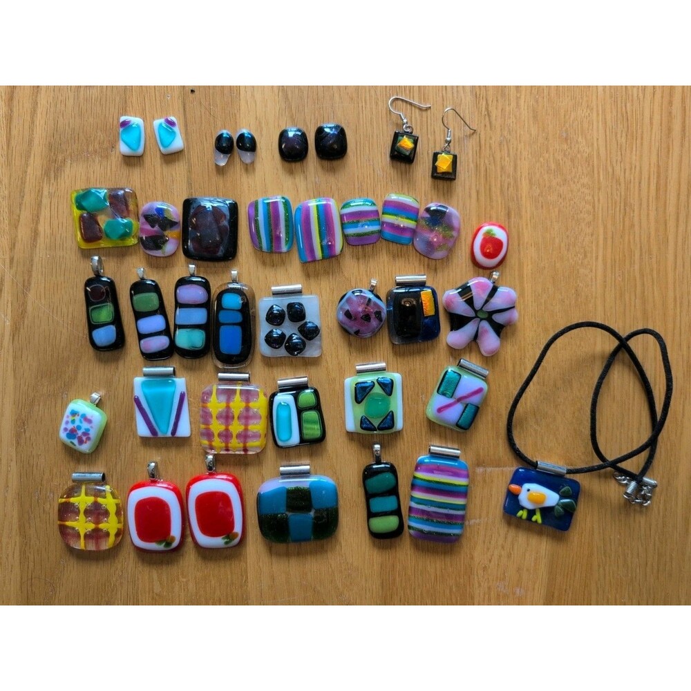 Artisan Handmade  Fused Glass Pendants (30) & Earring (4) Lot Multicolor